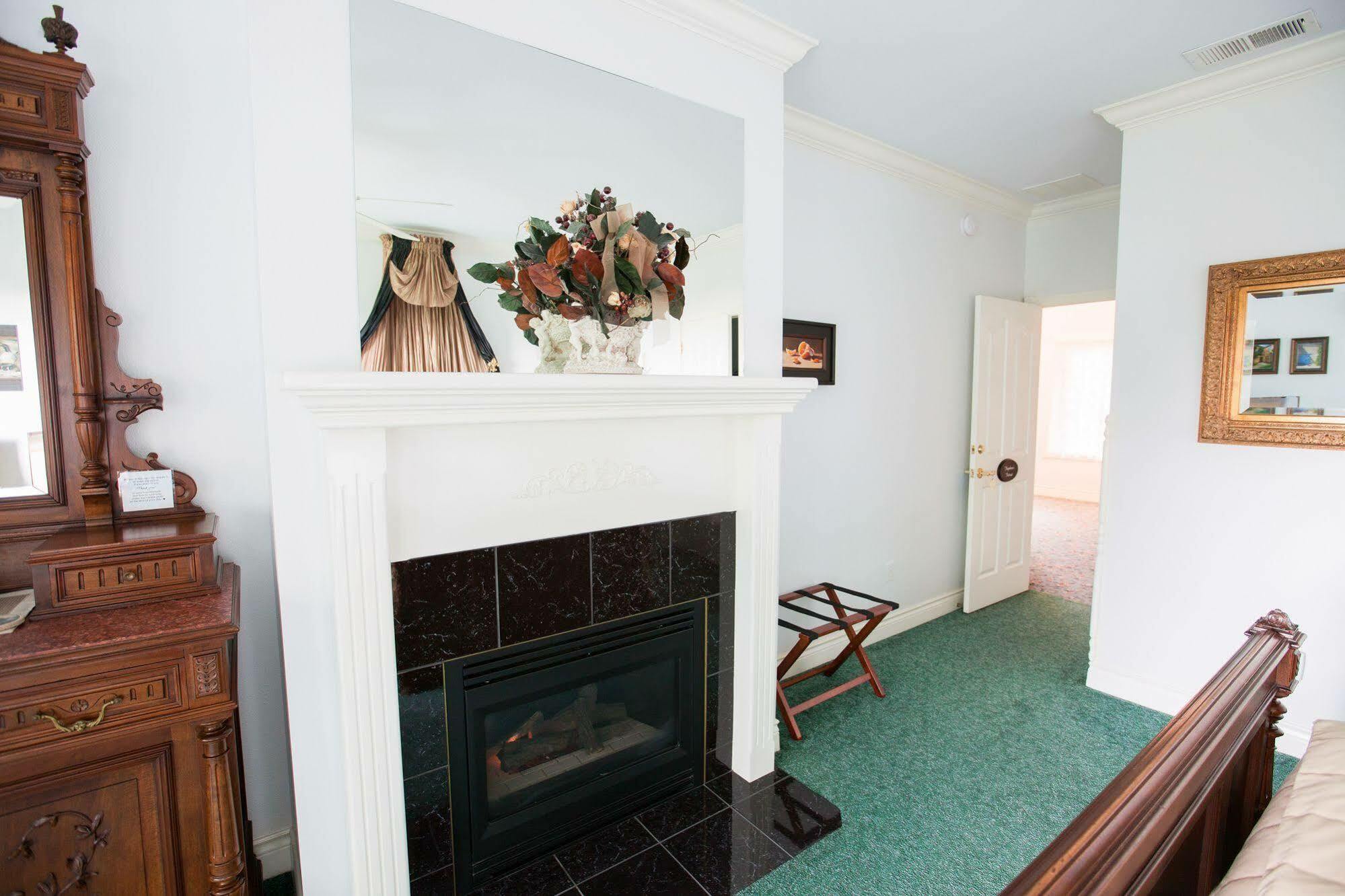 Bed and Breakfast Sea Cliff Gardens Port Angeles Exterior foto
